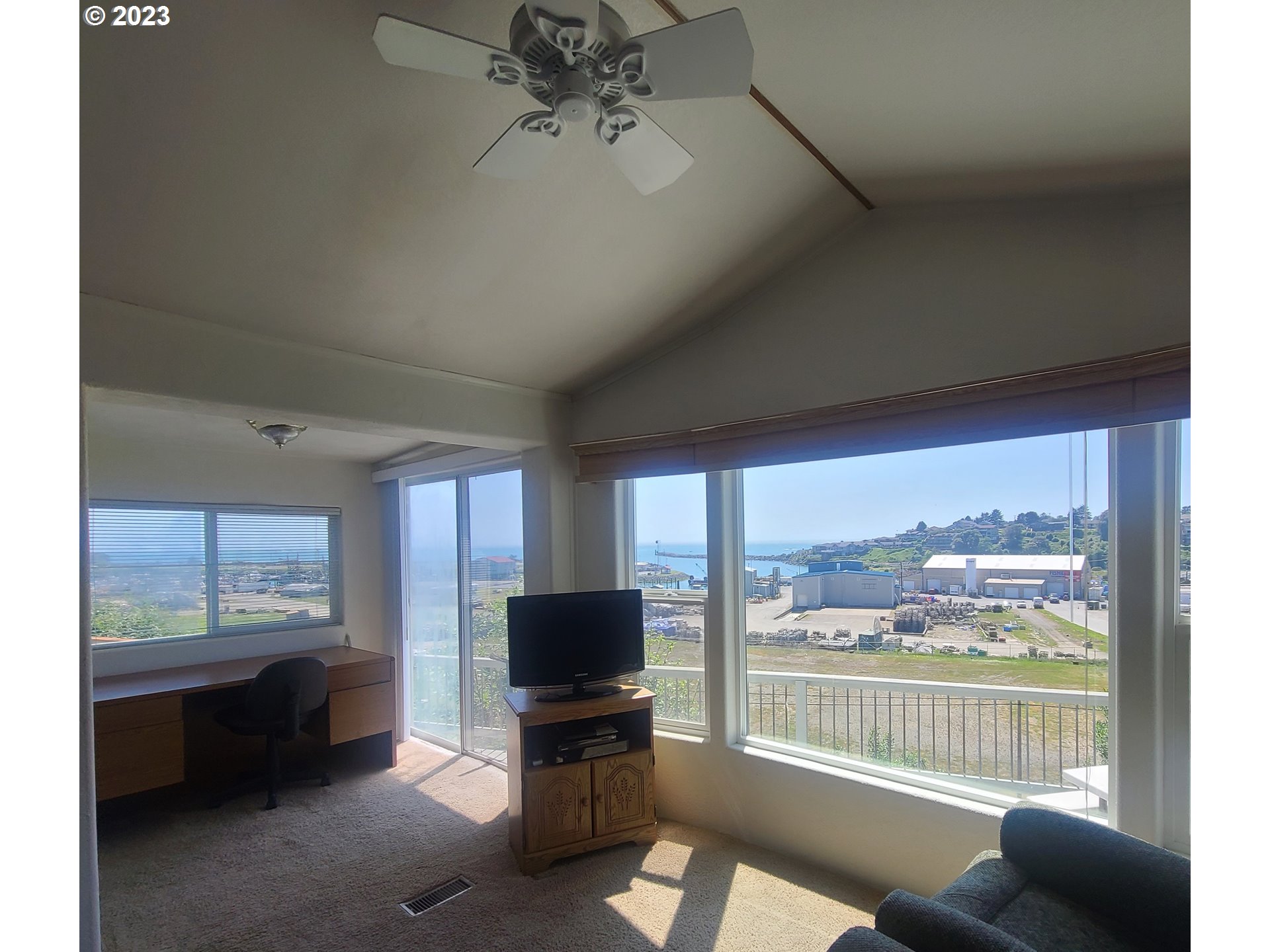 16219 Lower Harbor Road, Unit P11 Brookings, OR 97415 - Photo 7 of 21 Gallery Image 7
