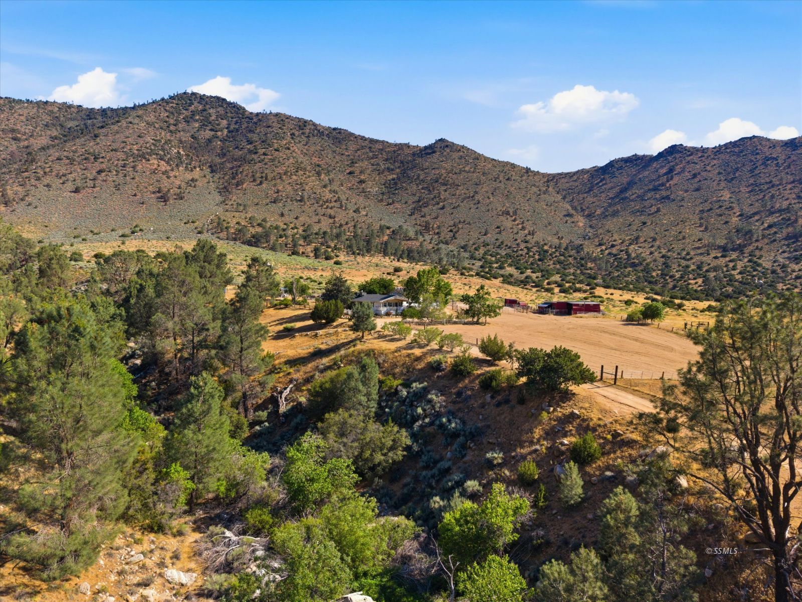 20657 Cap Canyon Road Onyx, CA 93255 - Photo 5 of 50