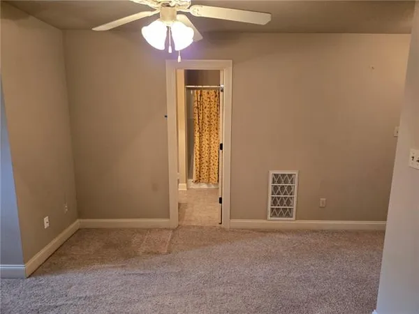 $2,000 | 201 Mallard Glen Drive, Covington, LA 70435