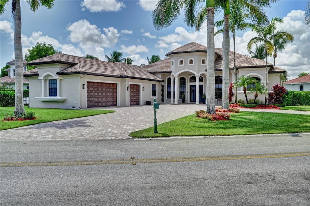 12440 North Stonebrook Circle Davie, FL 33330 - Photo 5 of 99 Photo 5