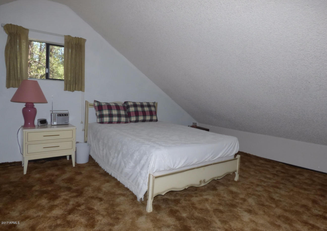 5347 Rim Wood Road Strawberry, AZ 85544 - Photo 11 of 16 Loft - Bedroom