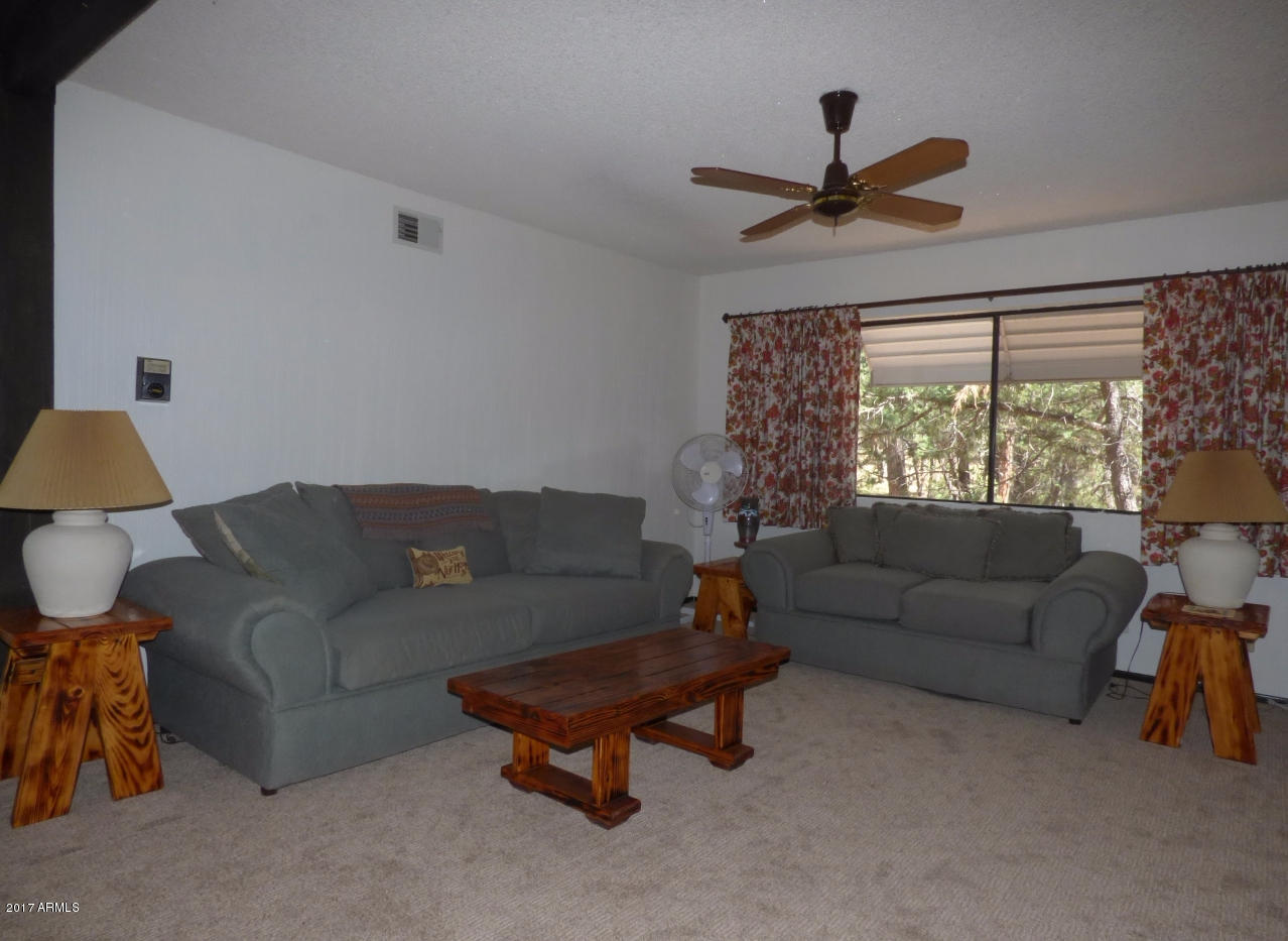 5347 Rim Wood Road Strawberry, AZ 85544 - Photo 4 of 16 Greatroom