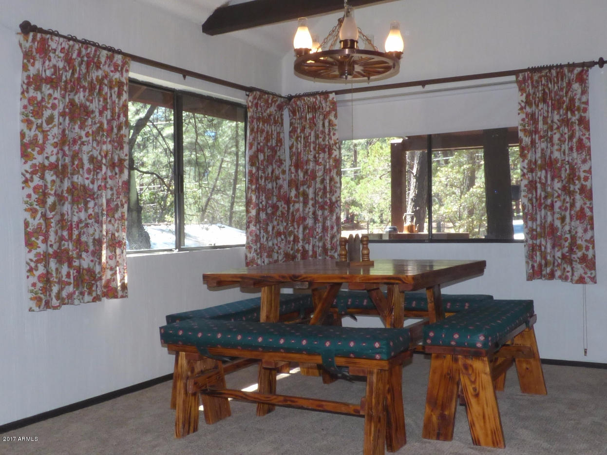 5347 Rim Wood Road Strawberry, AZ 85544 - Photo 7 of 16 Dining area
