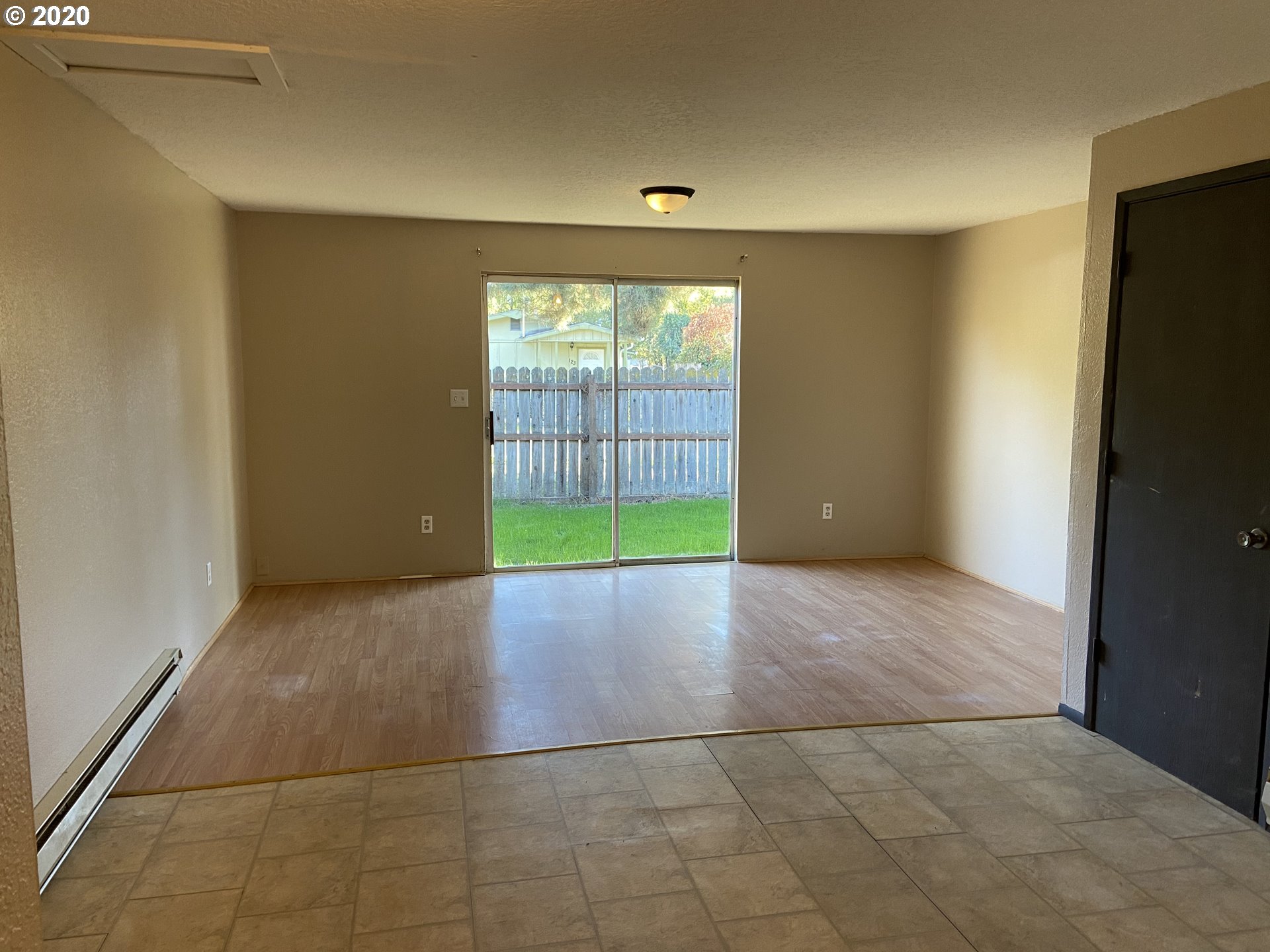 147 D Street Riddle, OR 97469 - Photo 2 of 13