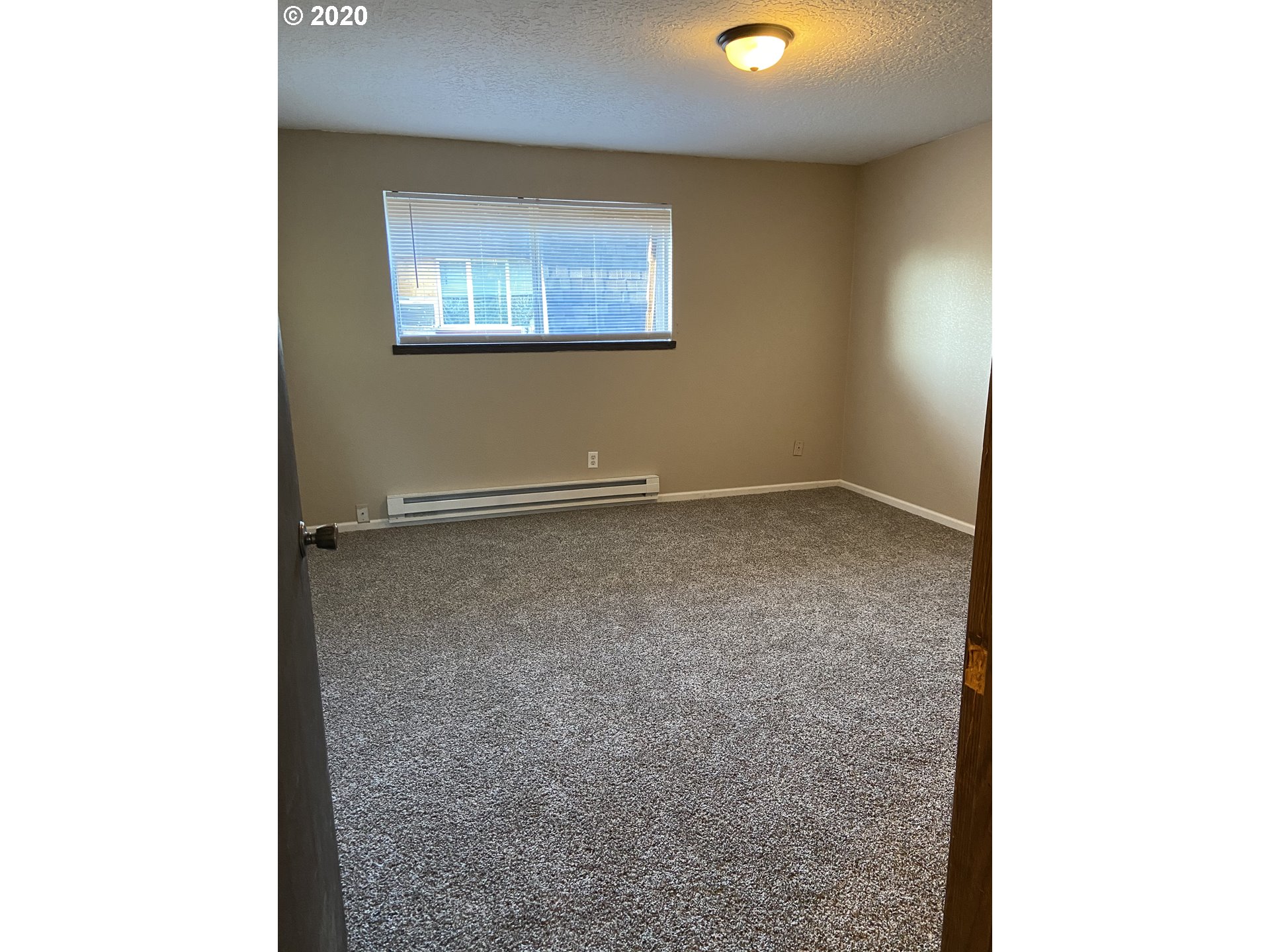 147 D Street Riddle, OR 97469 - Photo 8 of 13