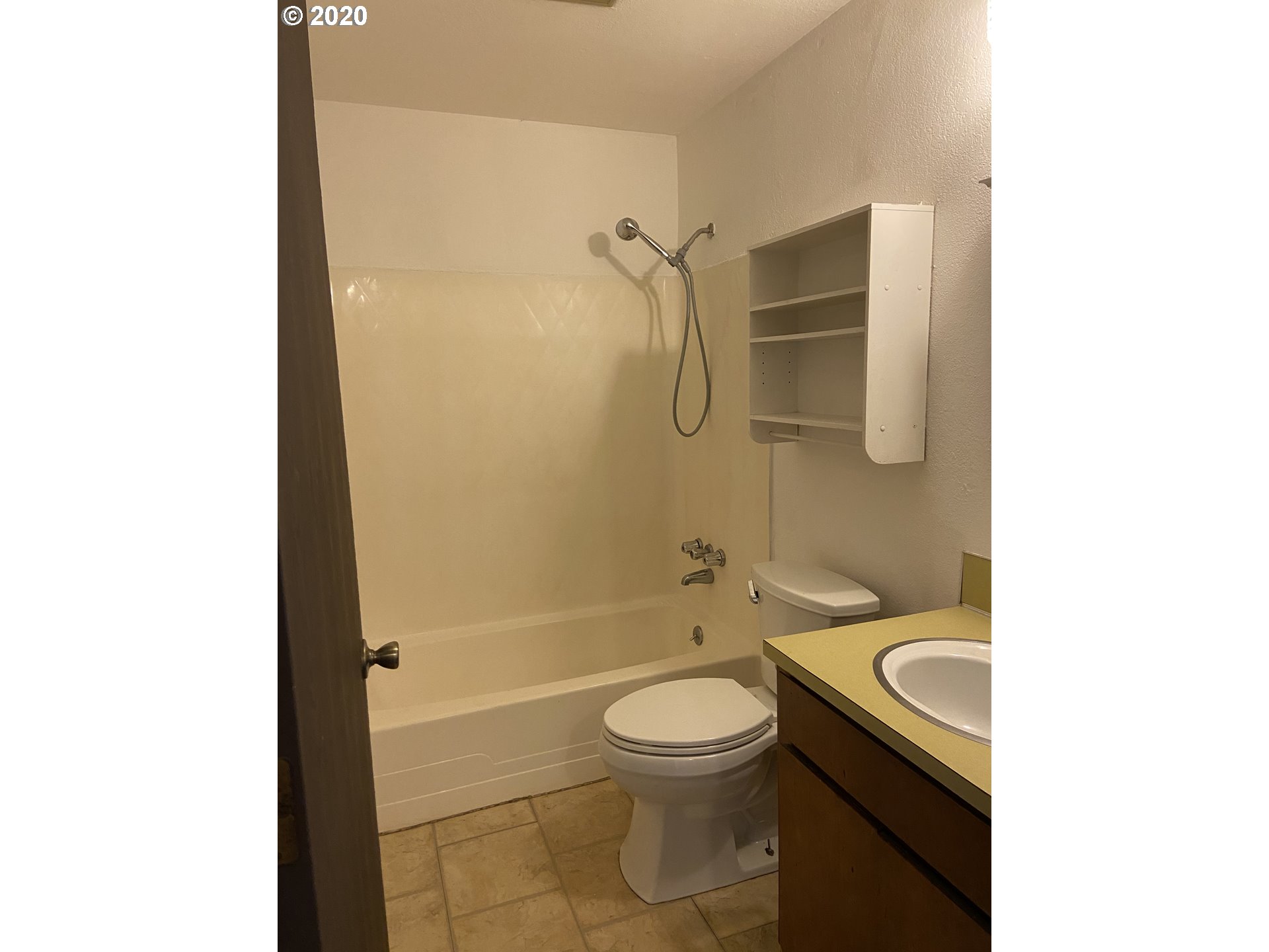 147 D Street Riddle, OR 97469 - Photo 9 of 13