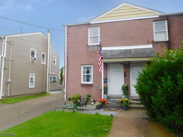 $379,900 | 87 Merselis Avenue, Clifton, NJ 07011