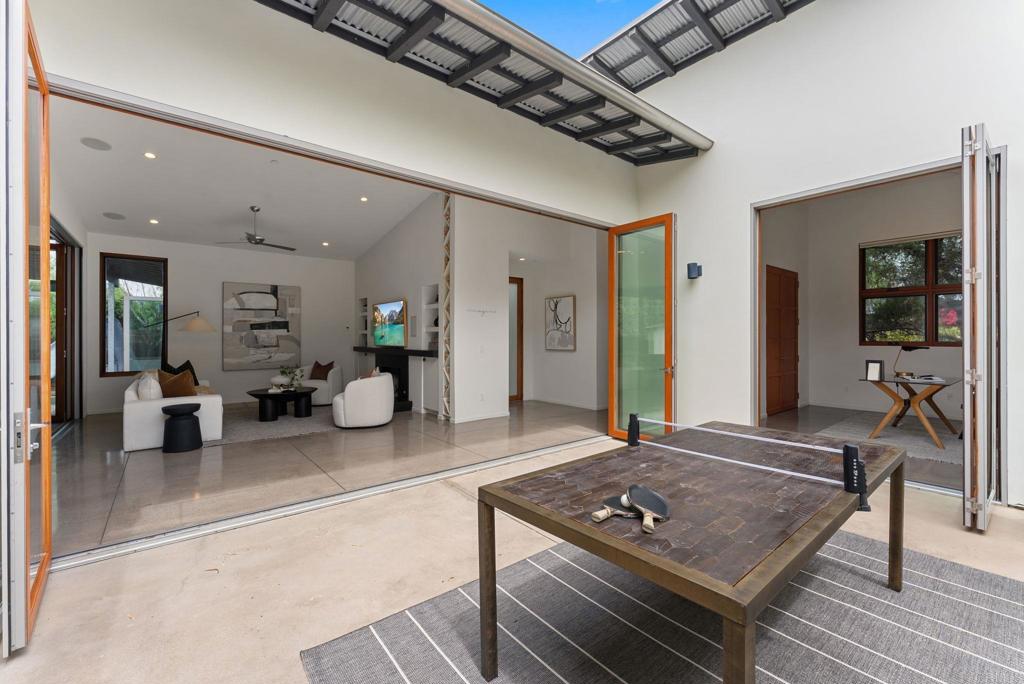 1866 Sheridan Road Encinitas, CA 92024 - Photo 70 of 75 Outdoor patio