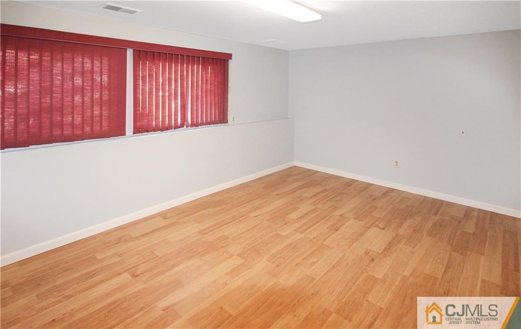 9 Parsons Road East Brunswick, NJ 08816 - Photo 22 of 25 Gallery Image 22