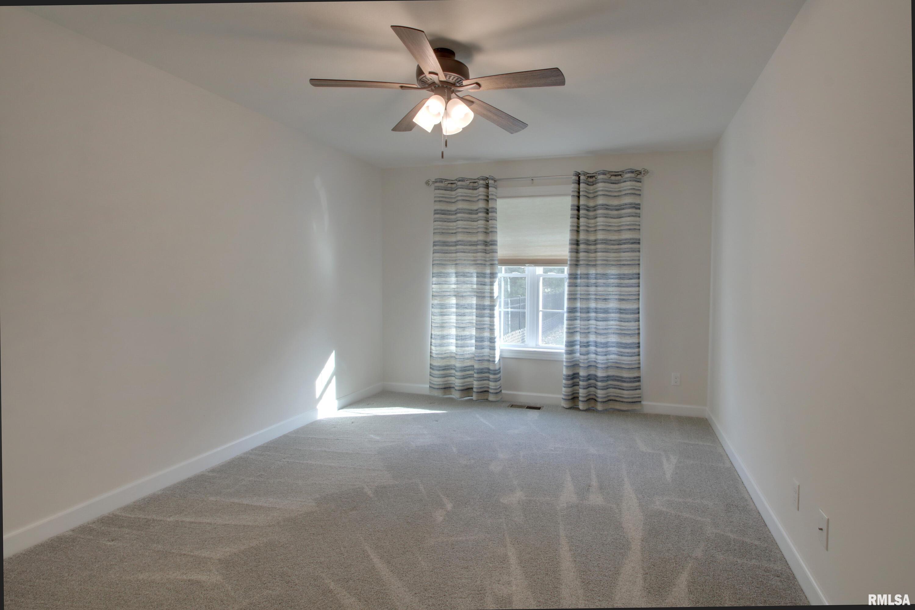 829 South 43rd Street Quincy, IL 62305 - Photo 15 of 24