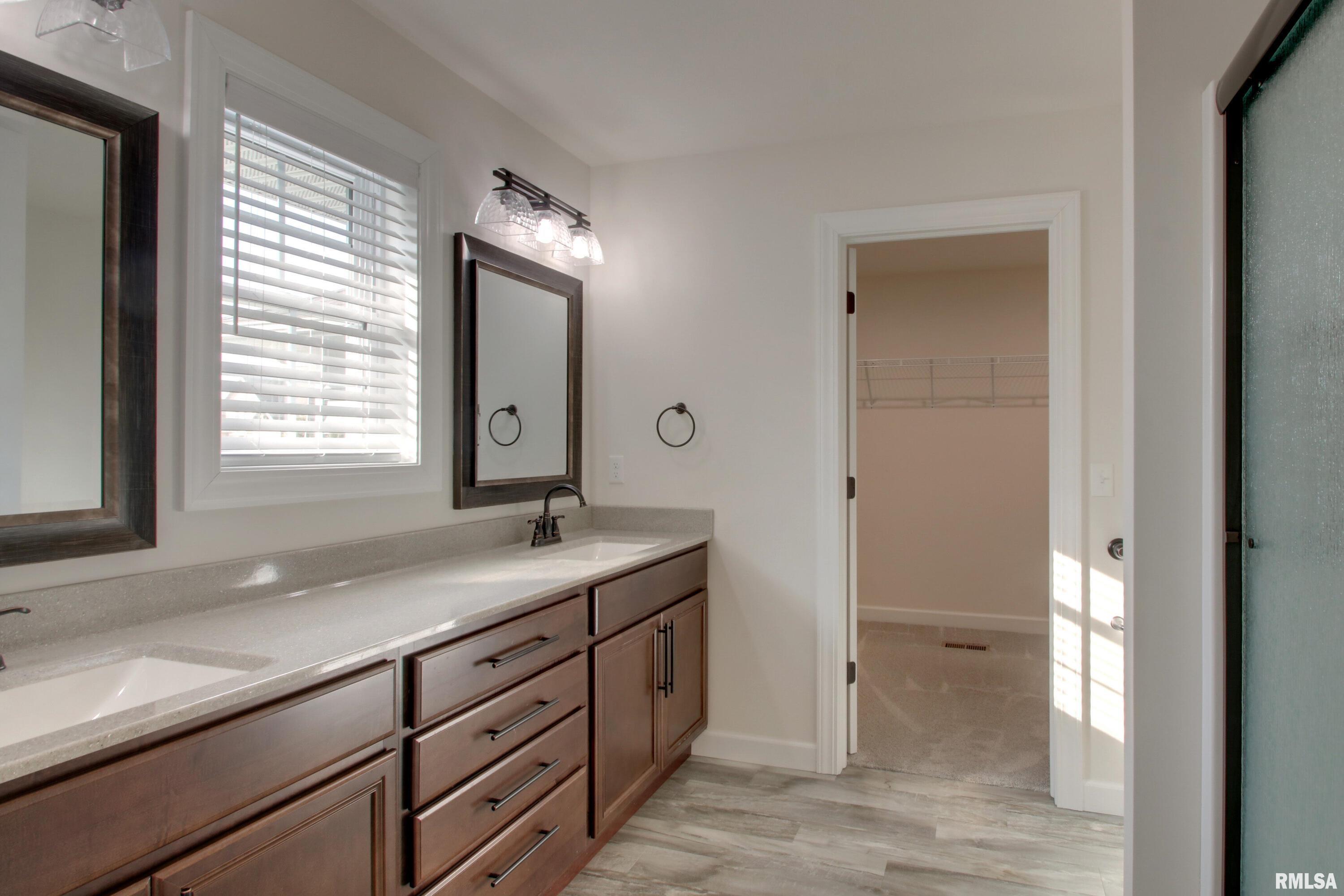 829 South 43rd Street Quincy, IL 62305 - Photo 19 of 24