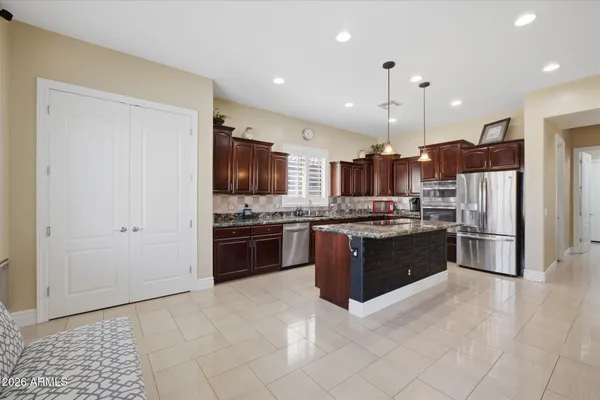 $975,000 | 2106 East Cres Place, Chandler, AZ 85249