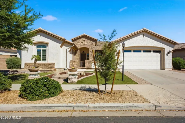 $975,000 | 2106 East Cres Place, Chandler, AZ 85249