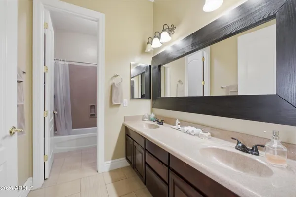 $975,000 | 2106 East Cres Place, Chandler, AZ 85249