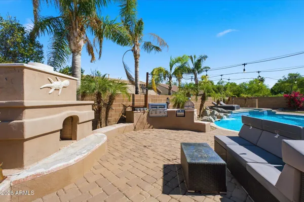 $975,000 | 2106 East Cres Place, Chandler, AZ 85249