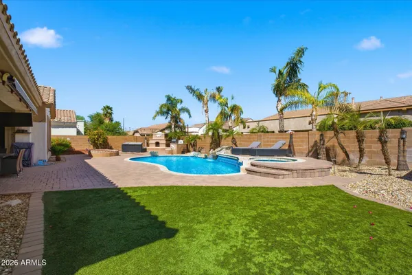 $975,000 | 2106 East Cres Place, Chandler, AZ 85249