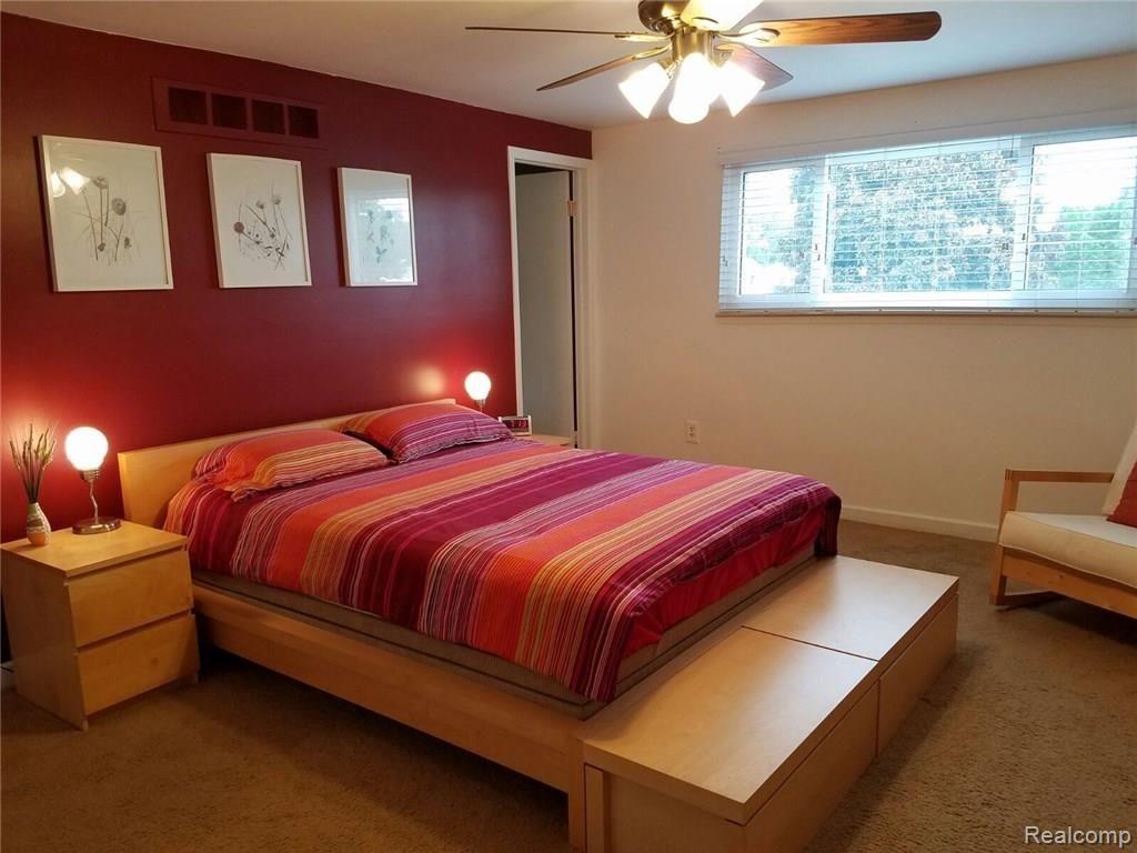 2833 Sandhurst Rochester Hills, MI 48307 - Photo 46 of 61