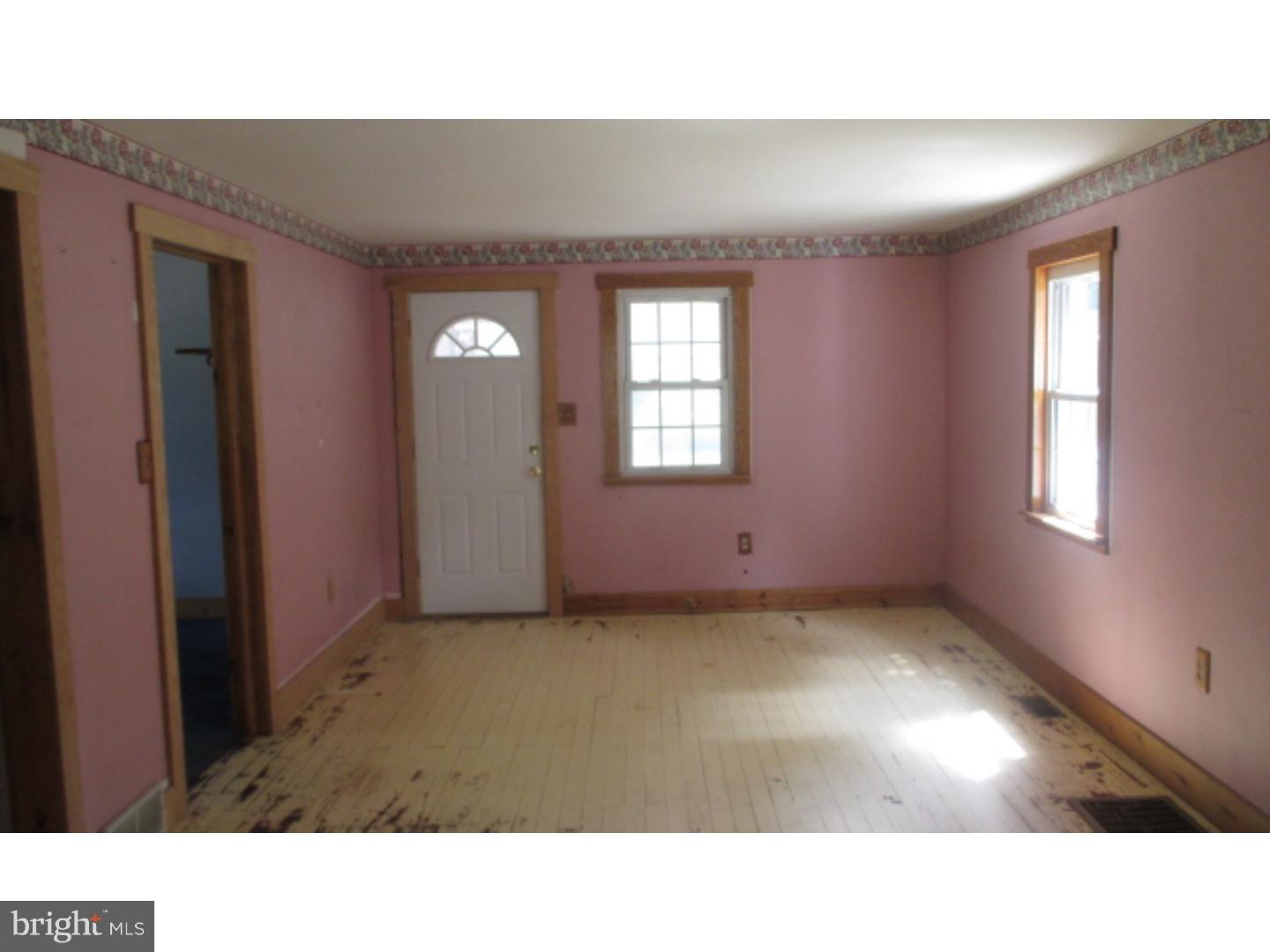 359 Porchtown Road Newfield, NJ 08344 - Photo 4 of 12