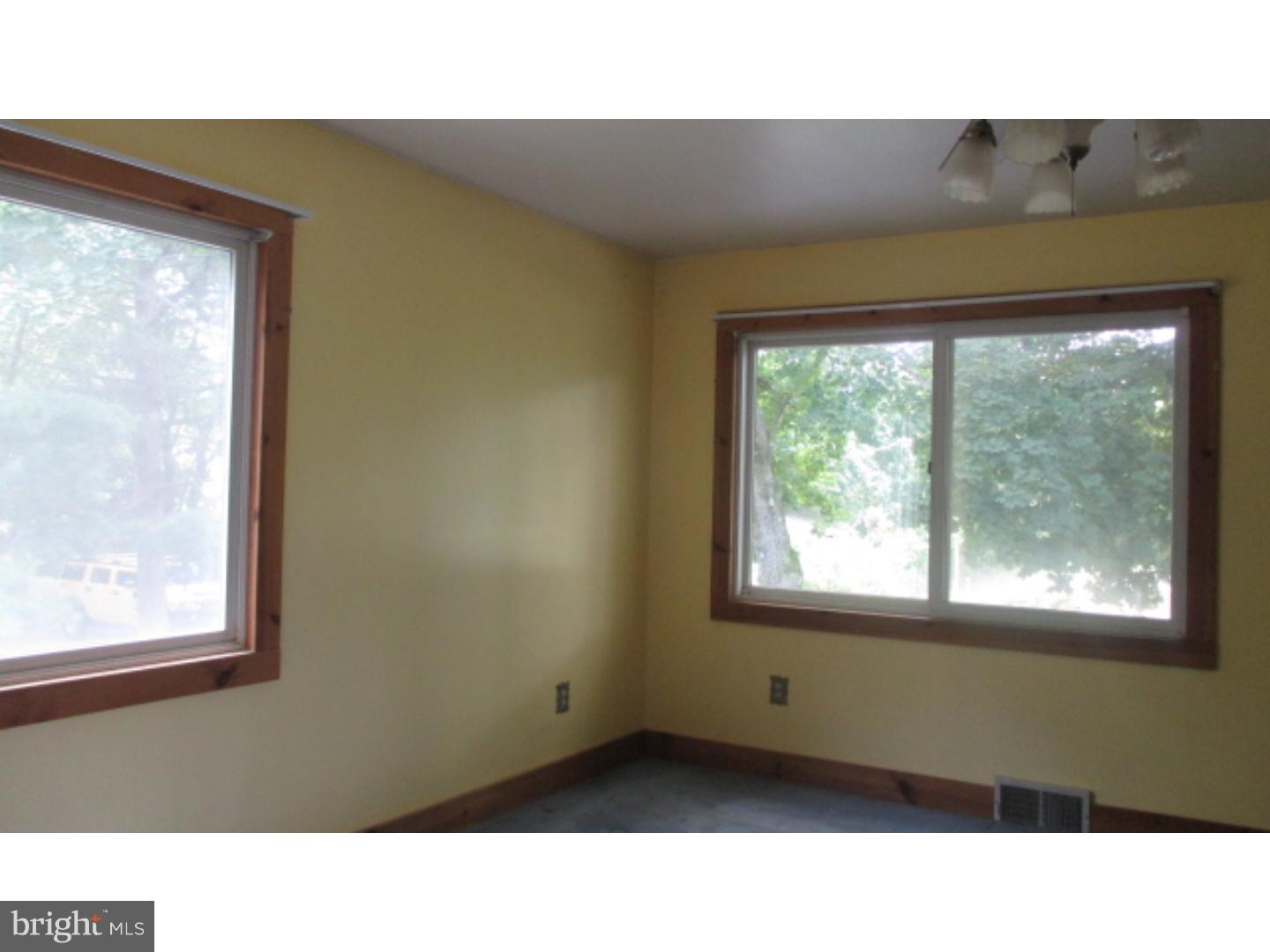 359 Porchtown Road Newfield, NJ 08344 - Photo 10 of 12