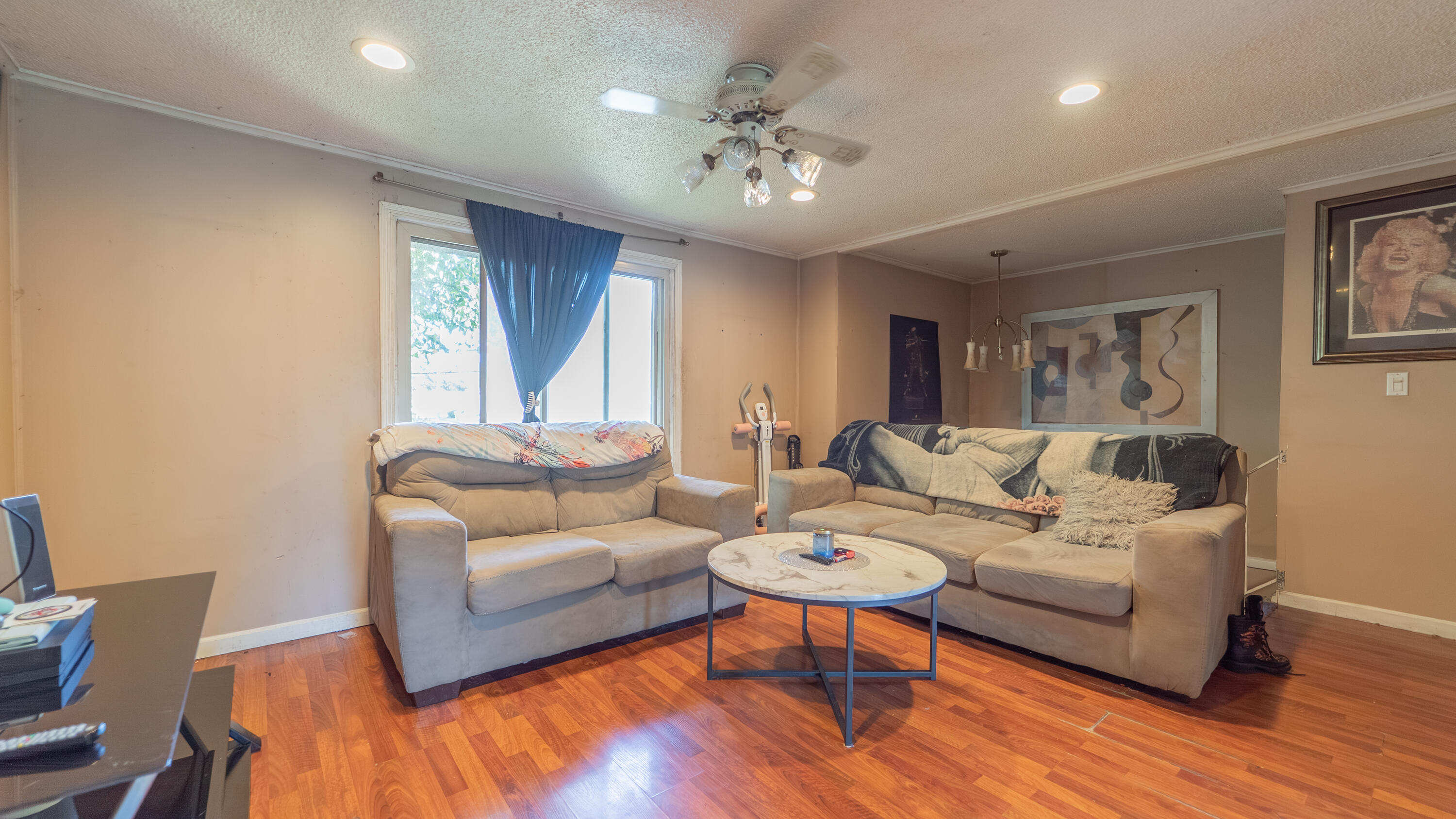 629 West South Street Crown Point, IN 46307 - Photo 2 of 12 3000x1687