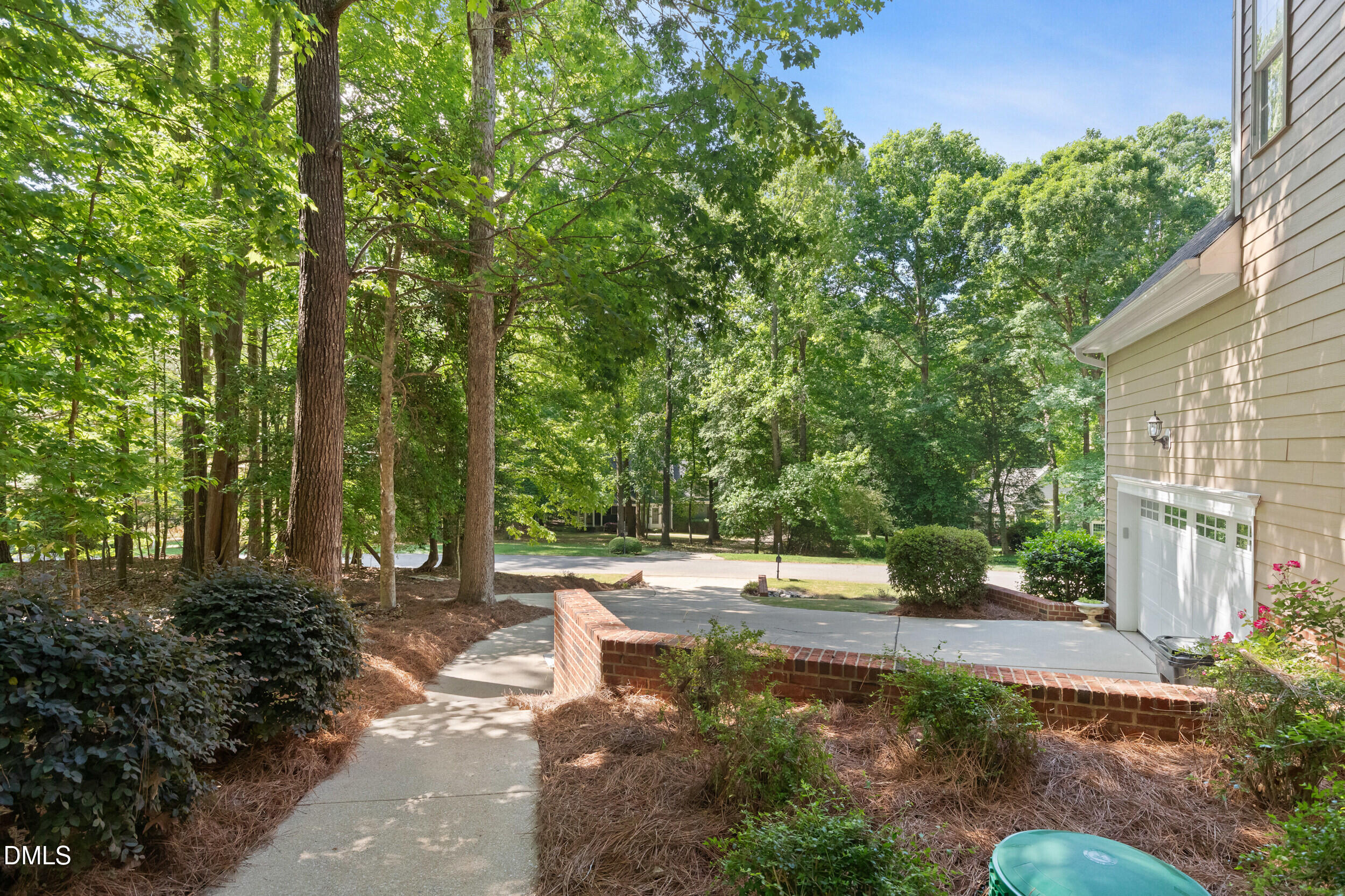 4625 Cresta Drive Raleigh, NC 27603 - Photo 12 of 69 img_3327