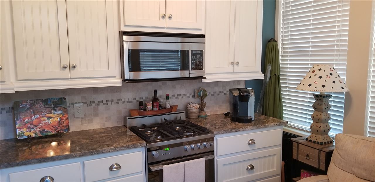 28888 Canal Road, Unit 39 Orange Beach, AL 36561 - Photo 4 of 21 Kitchen