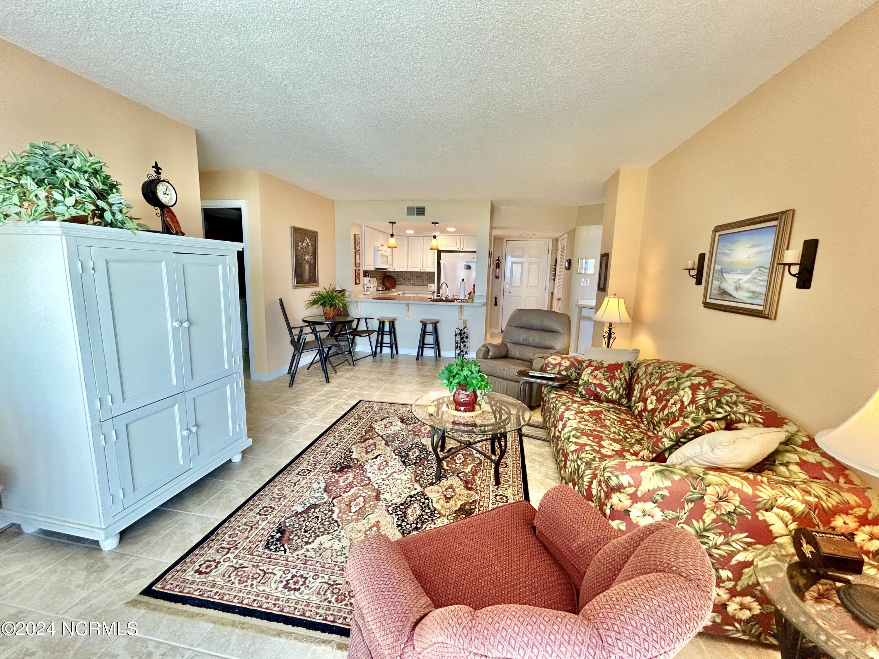 2000 New River Inlet Road, Unit 1403 North Topsail Beach, NC 28460 - Photo 5 of 22 IMG_0992