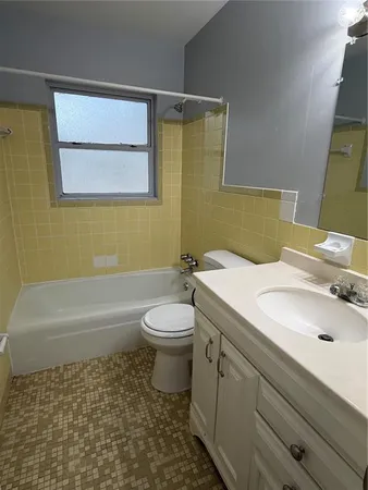 $1,675 | 18816 Dvorak Drive, Spring Hill, FL 34610