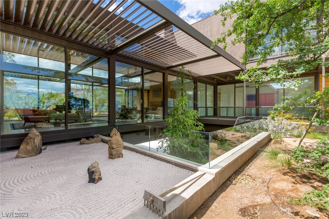 7 Painted Feather Way Las Vegas, NV 89135 - Photo 22 of 54