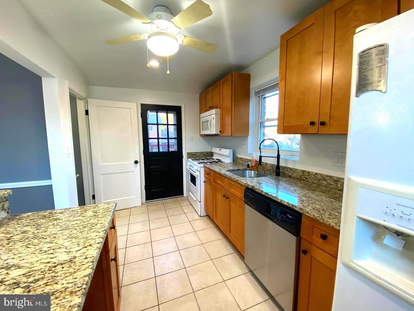 11005 Amherst Avenue Silver Spring, MD 20902 - Photo 14 of 45 Kitchen General