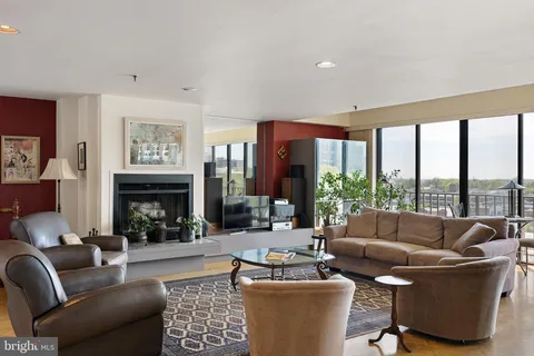 $398,000 | 1980 Superfine Lane, Unit 804, Wilmington, DE 19802