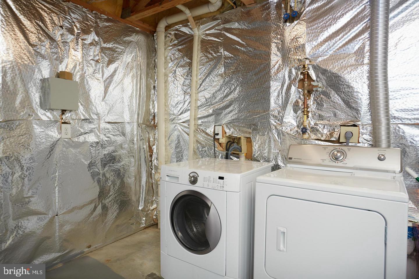 1266 Vintage Place Reston, VA 20194 - Photo 24 of 26