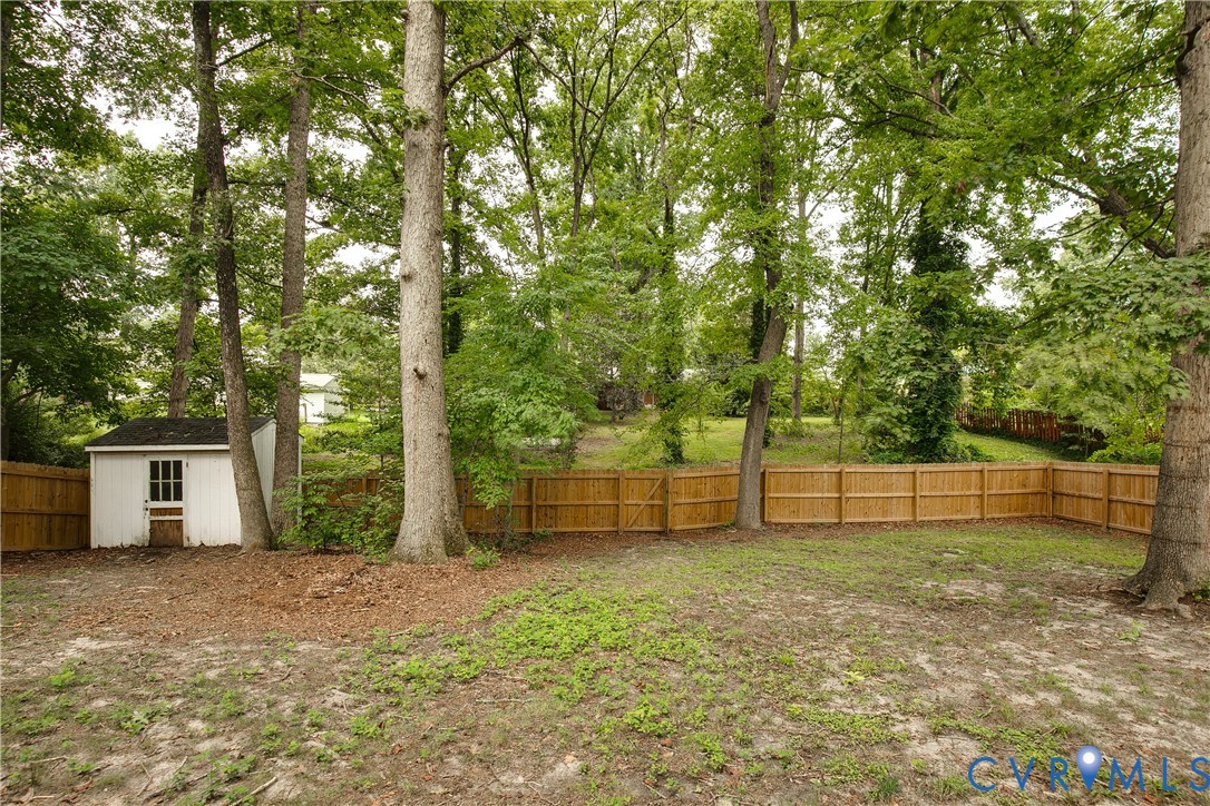 200 Stanmore Road North Chesterfield, VA 23236 - Photo 33 of 37 Private backyard featuring a wooden privacy fence,