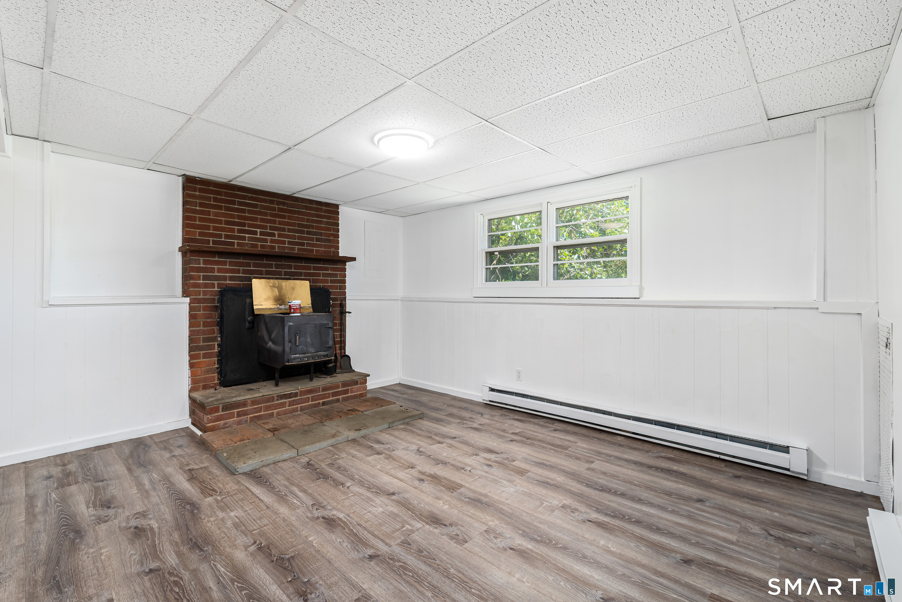 196 Humiston Circle Thomaston, CT 06787 - Photo 26 of 40
