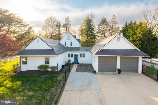$685,000 | 220 North Norris Avenue, Phoenixville, PA 19460
