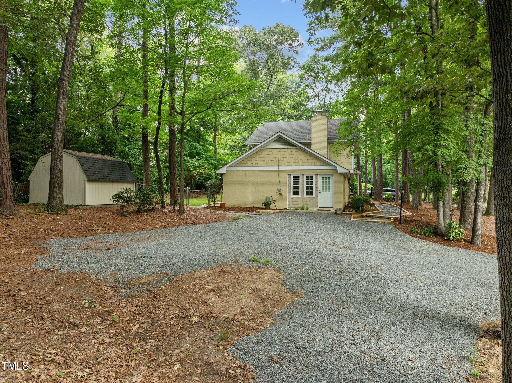 4113 Windsor Place Raleigh, NC 27609 - Photo 17 of 60 13-web-or-mls-DJI_0638