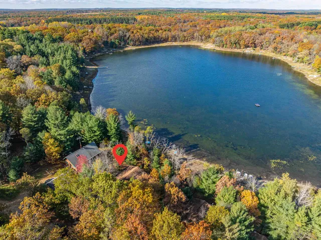 $299,900 | W7980 Glacier Lake Lane, Oxford, WI 53952