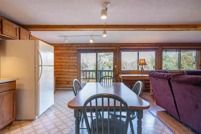 $299,900 | W7980 Glacier Lake Lane, Oxford, WI 53952