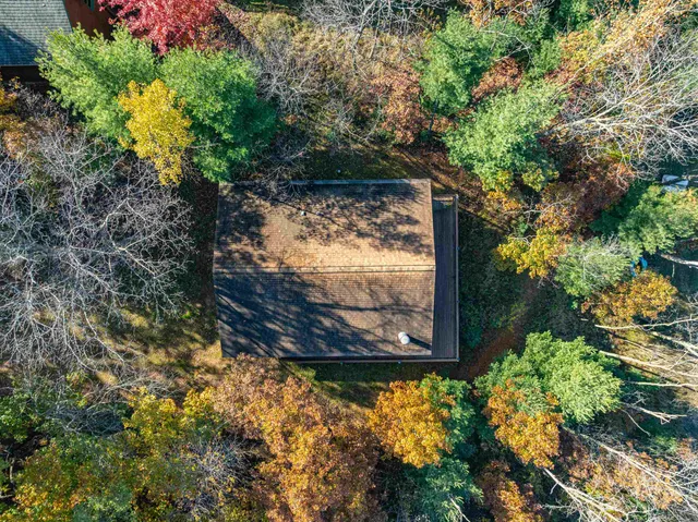 $299,900 | W7980 Glacier Lake Lane, Oxford, WI 53952