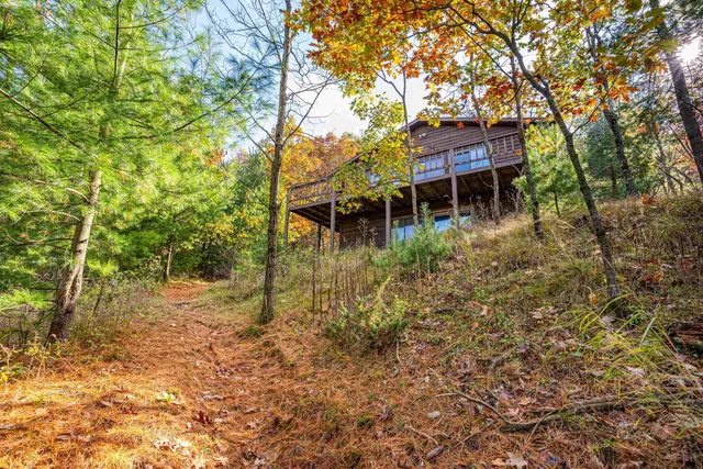 $299,900 | W7980 Glacier Lake Lane, Oxford, WI 53952