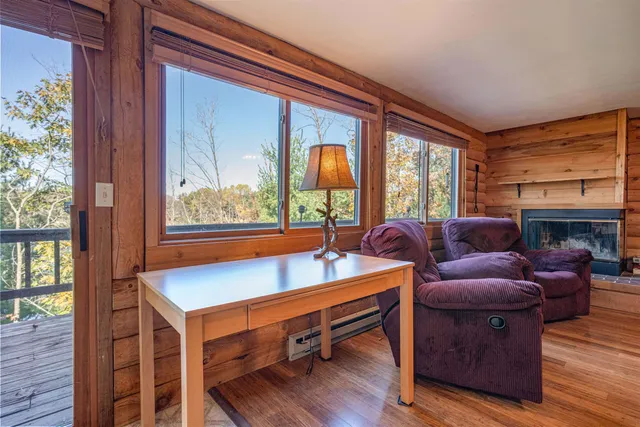 $299,900 | W7980 Glacier Lake Lane, Oxford, WI 53952