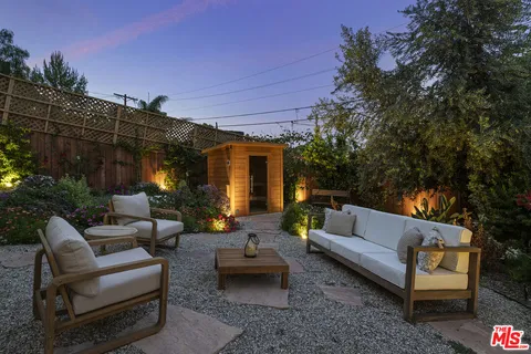 $995,000 | 3206 Betty Drive, Los Angeles, CA 90032