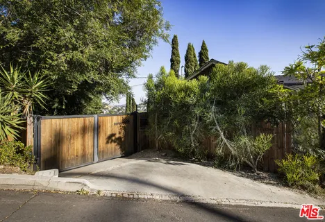 $995,000 | 3206 Betty Drive, Los Angeles, CA 90032