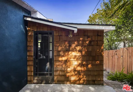 $995,000 | 3206 Betty Drive, Los Angeles, CA 90032