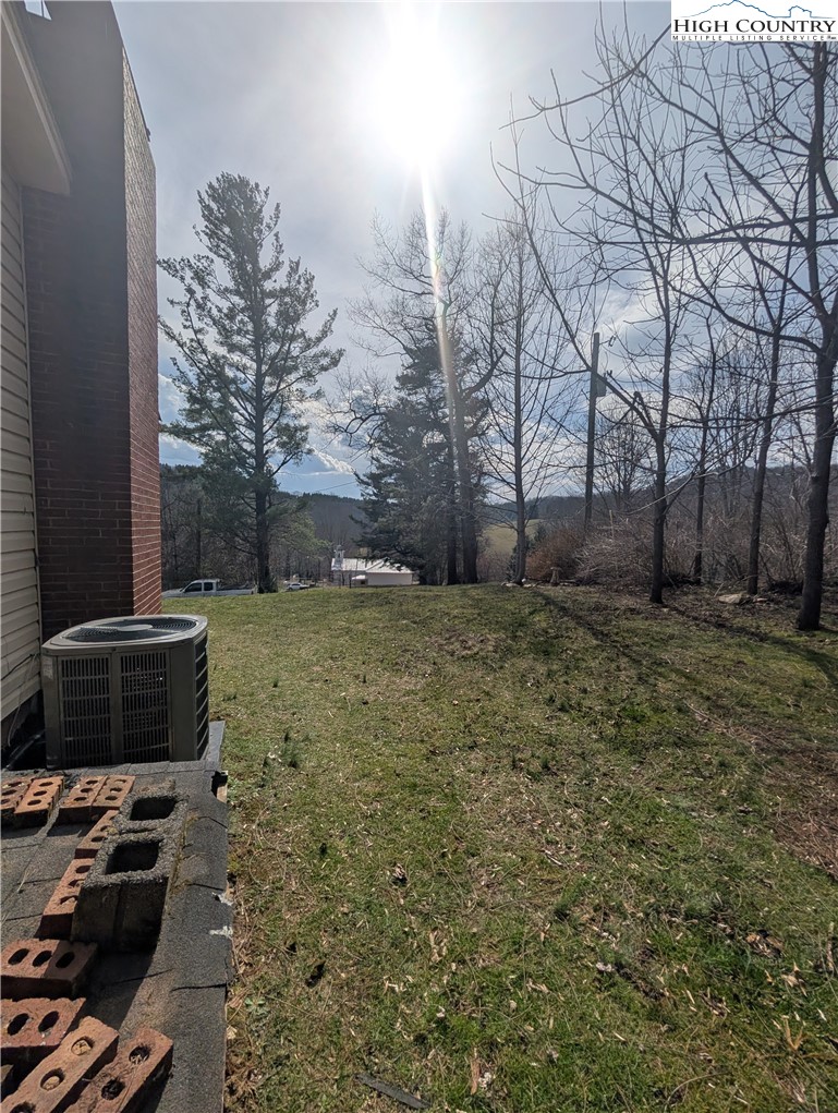 111 Dove Road Sparta, NC 28675 - Photo 32 of 35