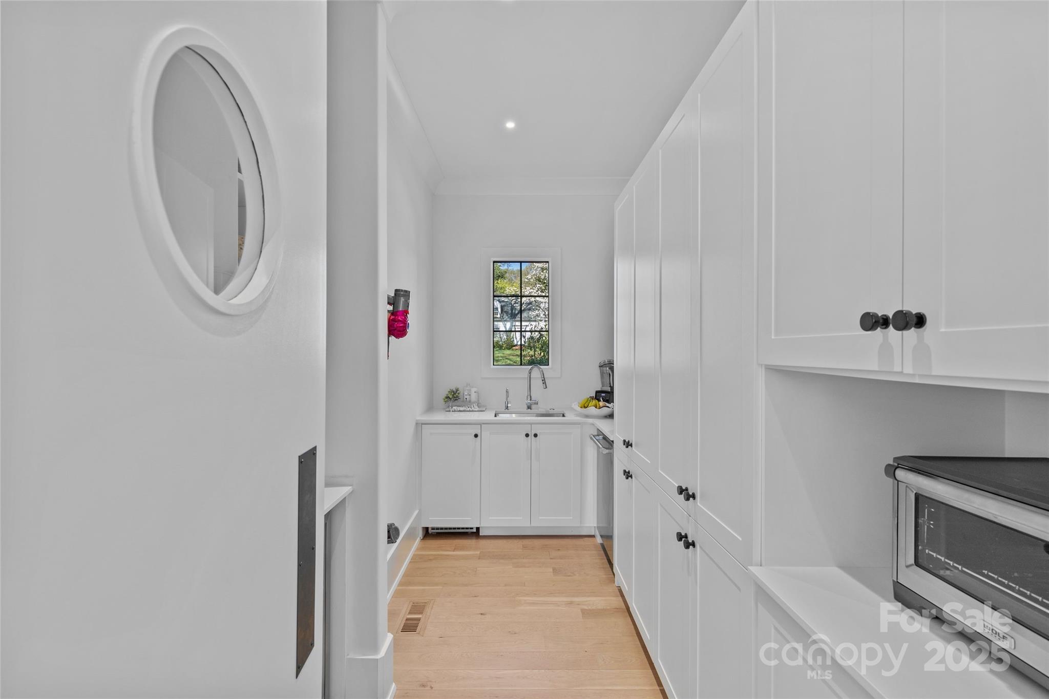 2637 Normandy Road Charlotte, NC 28209 - Photo 12 of 44 Gallery Image 12