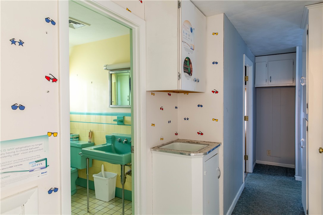 5393 Post Road East Greenwich, RI 02818 - Photo 14 of 20