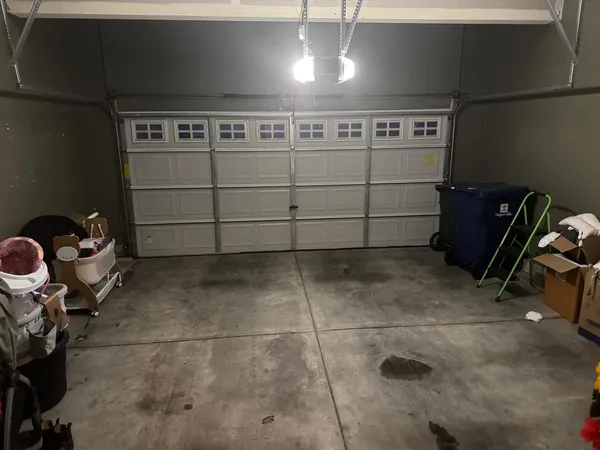 a view of a garage