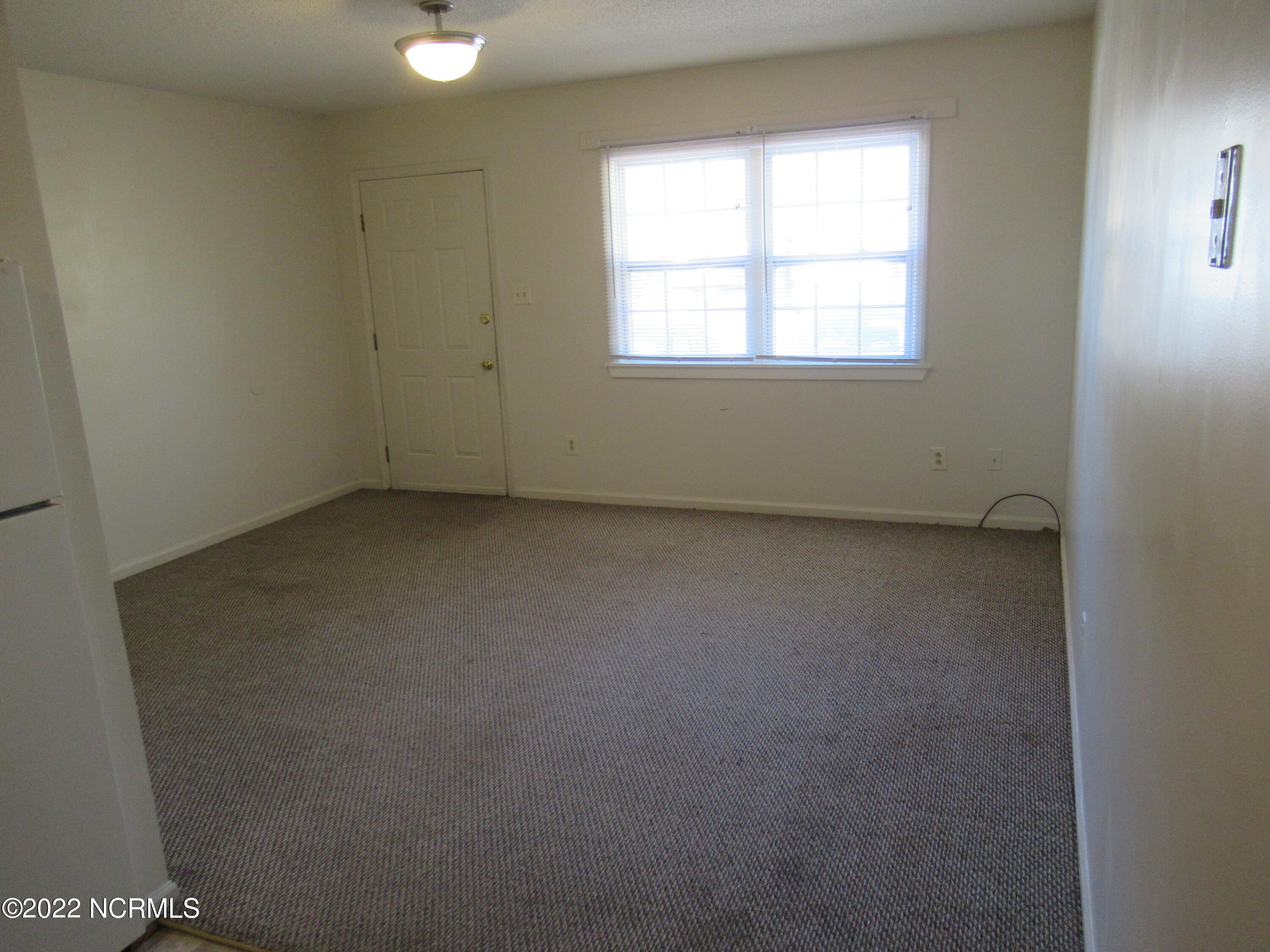 1619 Halltown Road, Unit 1 Jacksonville, NC 28546 - Photo 3 of 10 IMG_0756