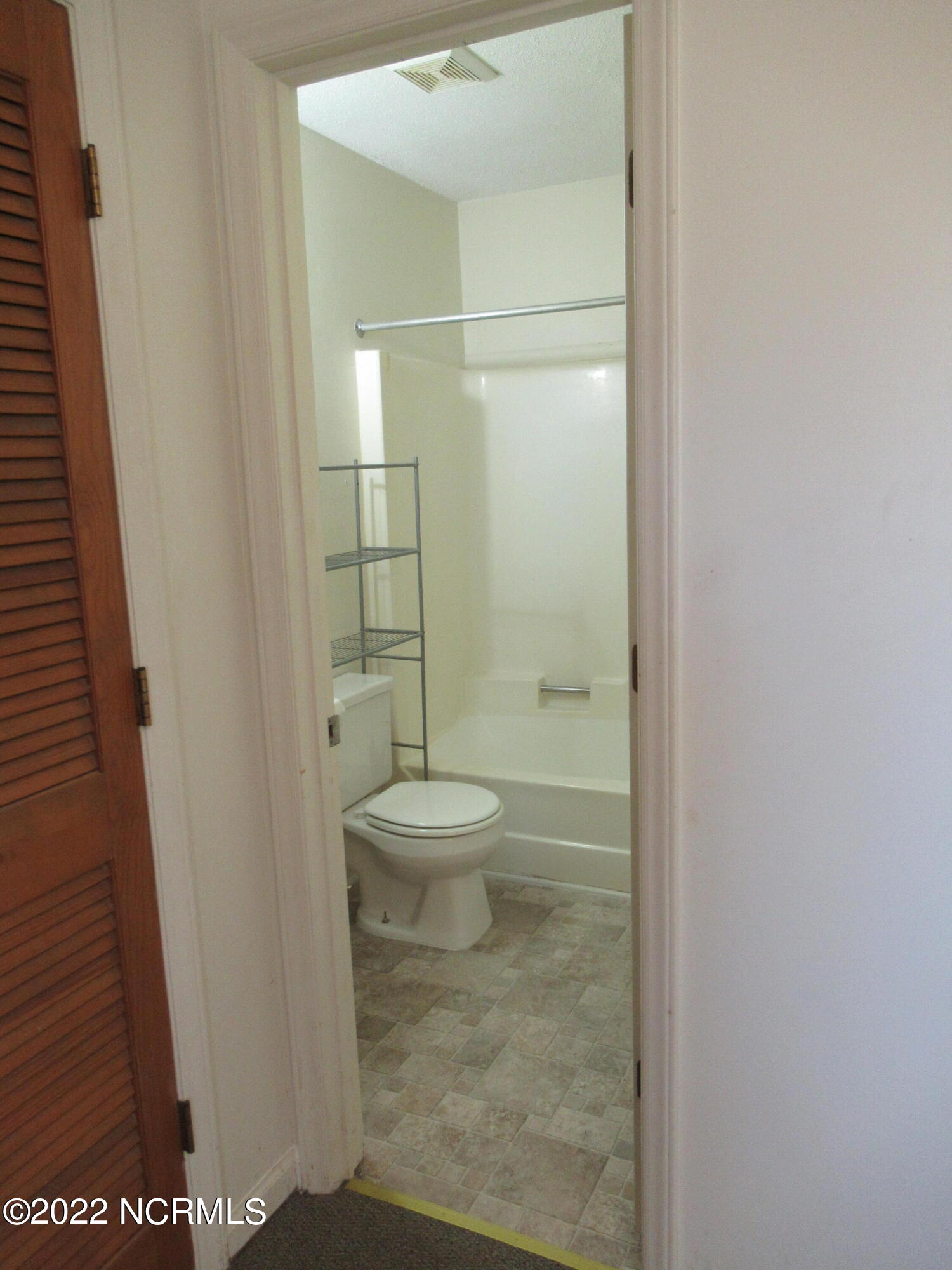 1619 Halltown Road, Unit 1 Jacksonville, NC 28546 - Photo 8 of 10 IMG_0767